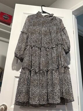 Just...Taylor Black and Cream Printed Women's Dress